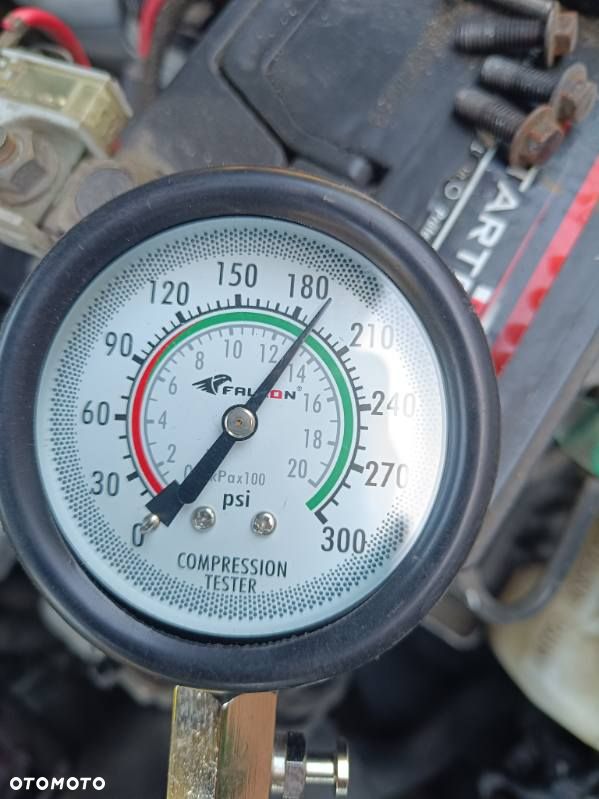 Suzuki Liana 1.6 Comfort Family - 8