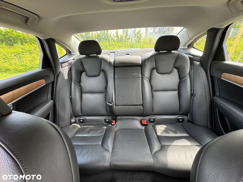 Volvo S90 D4 Inscription - 19