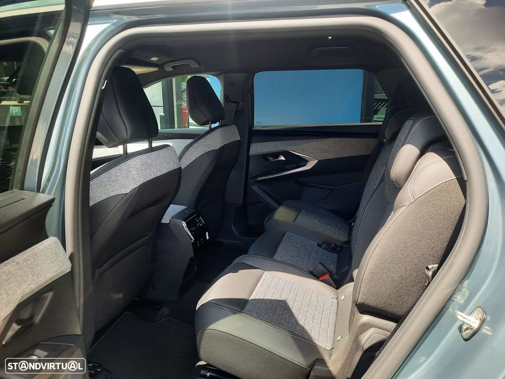 Peugeot 5008 1.2 Hybrid Allure e-DCS6 - 8