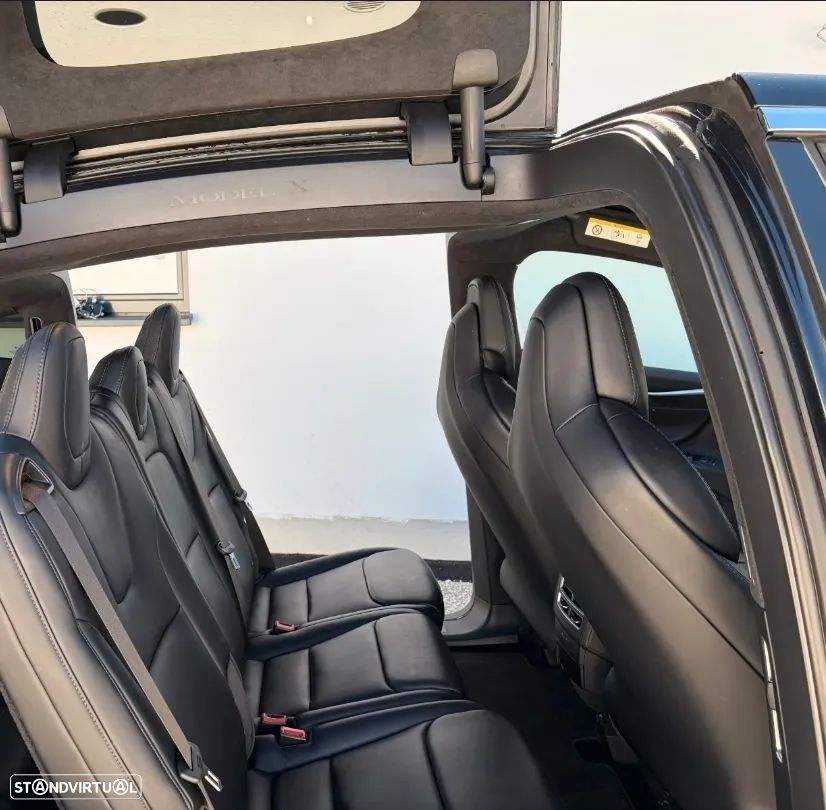 Tesla Model X P100D - 7