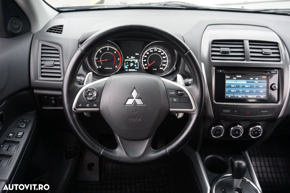 Mitsubishi ASX 2.2 DI-D 4WD Automatik Intense - 9