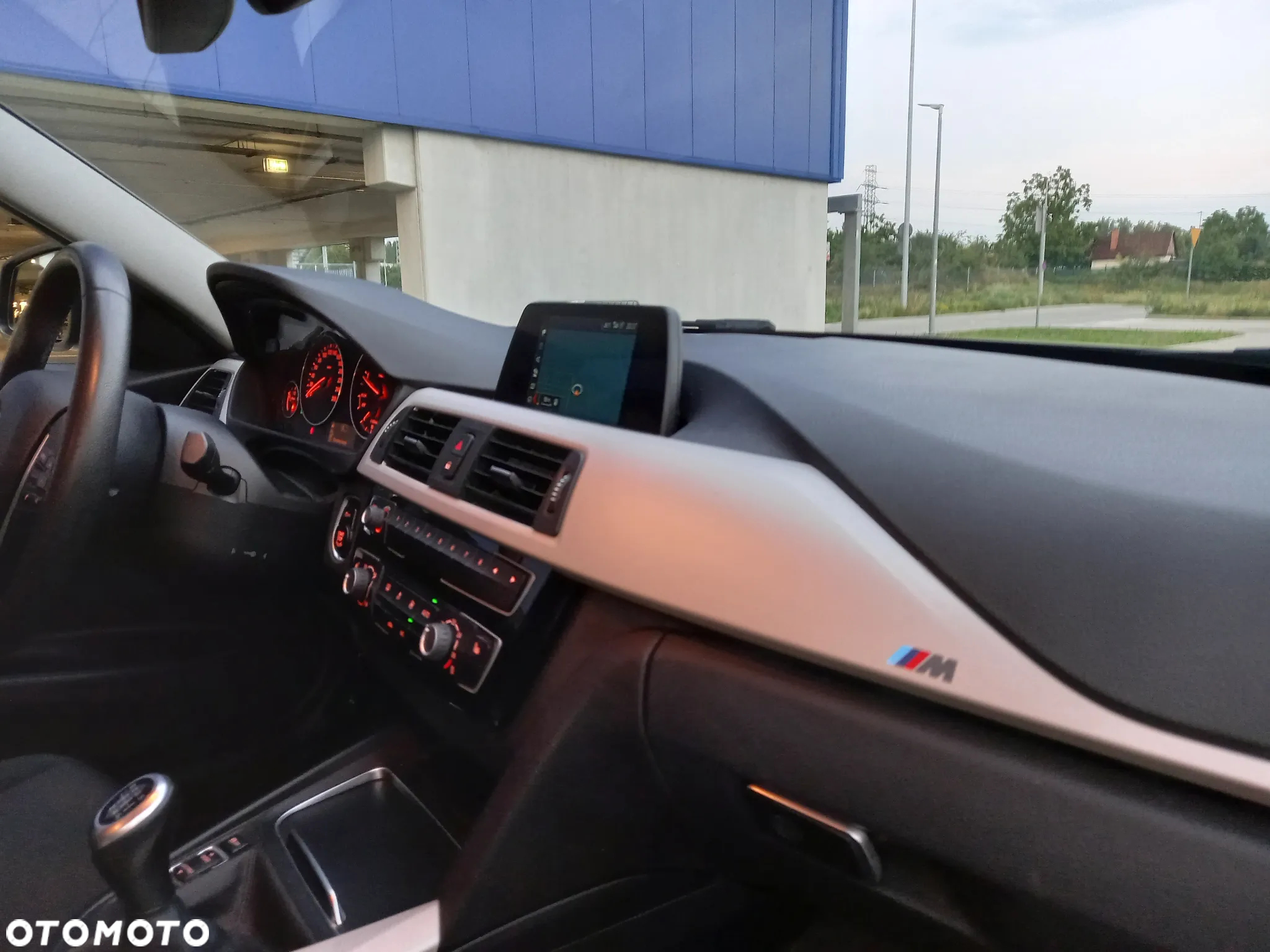 BMW Seria 3 316d M Sport - 10