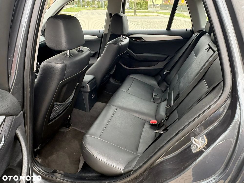 BMW X1 sDrive18d Sport Line - 20