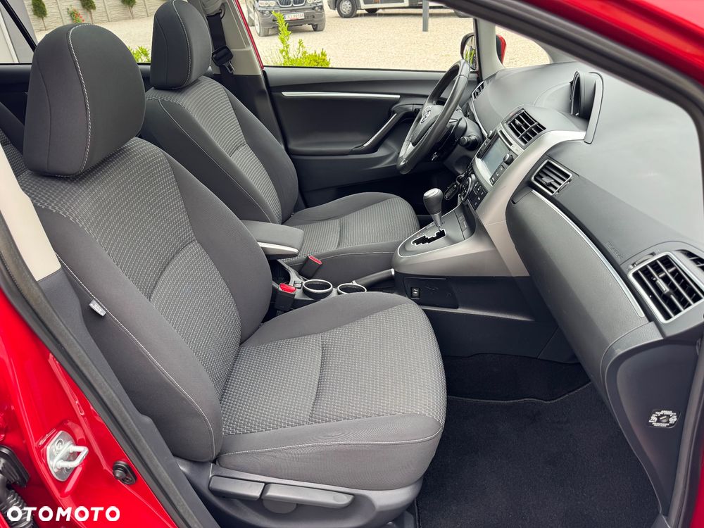 Toyota Verso 1.8 Premium MS 7os EU6 - 27