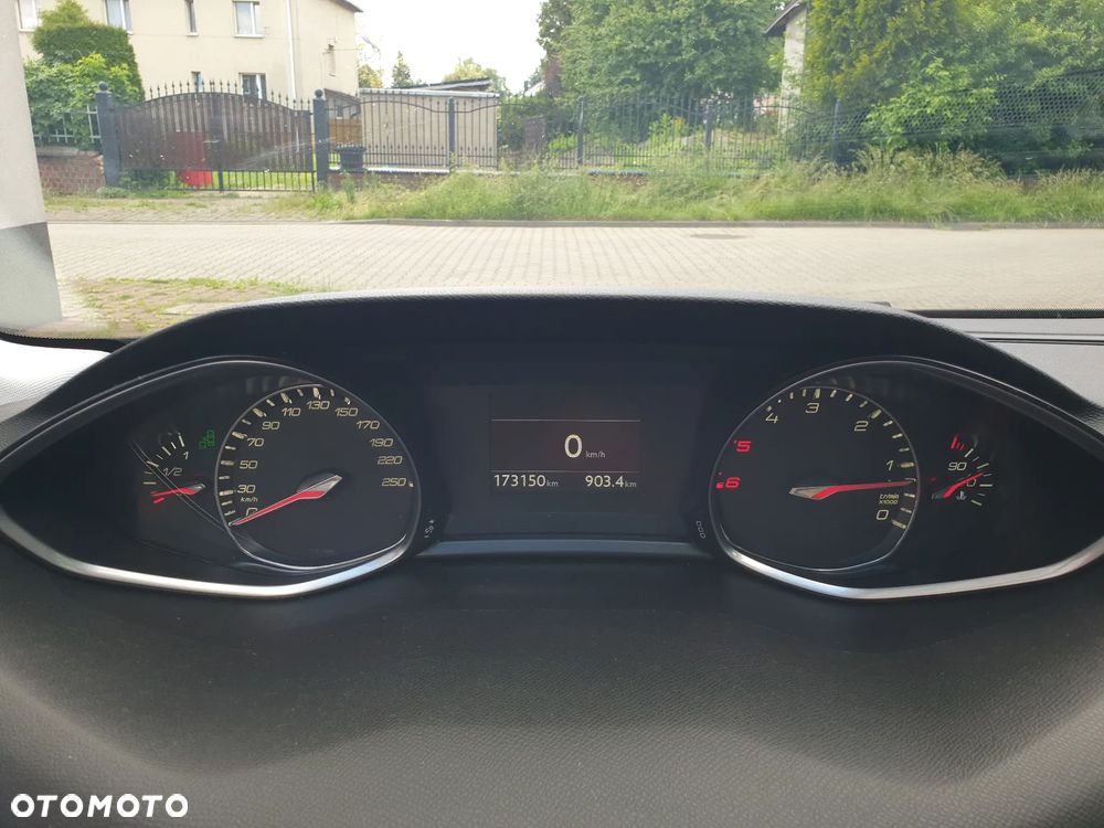 Peugeot 308 BlueHDi FAP 150 Stop & Start Allure - 24