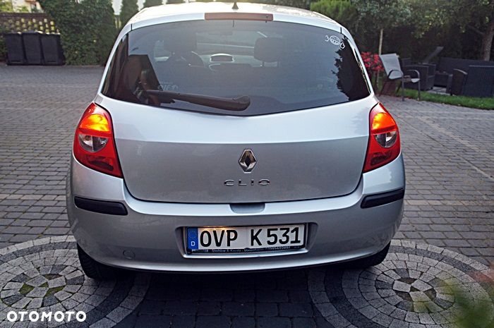 Renault Clio 1.5 dCi Dynamique - 25