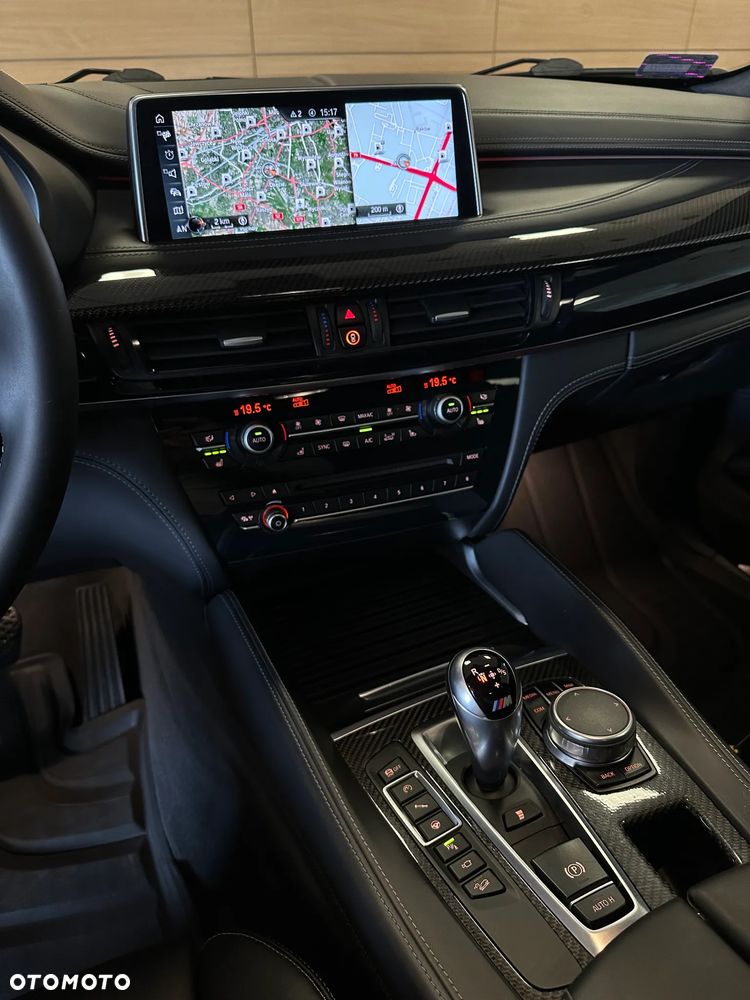 BMW X6M - 16
