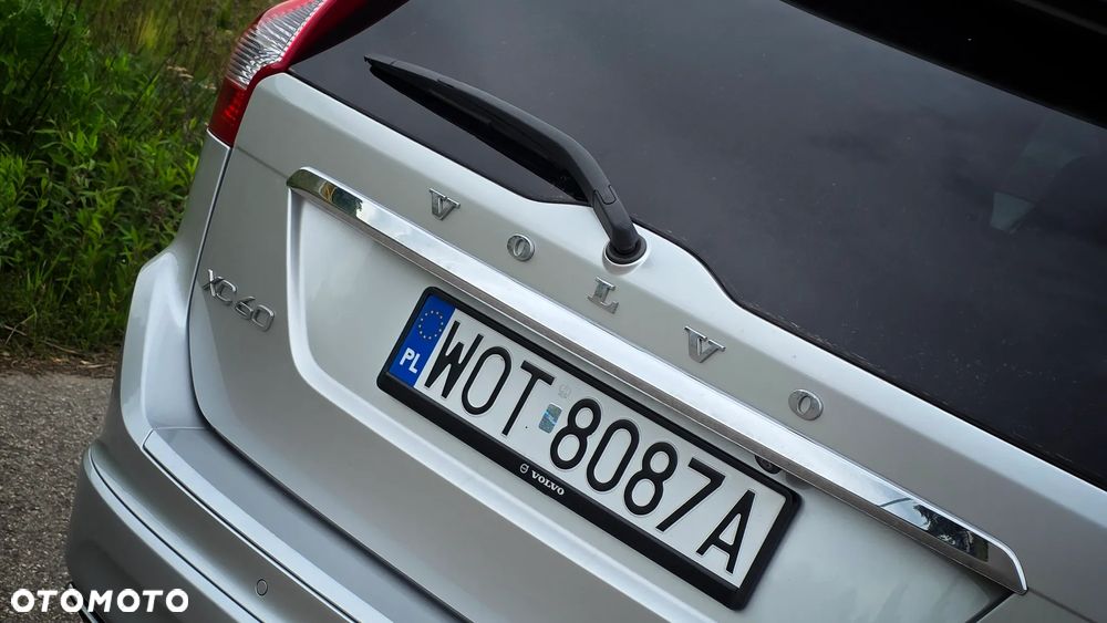 Volvo XC 60 T5 Geartronic Kinetic - 8