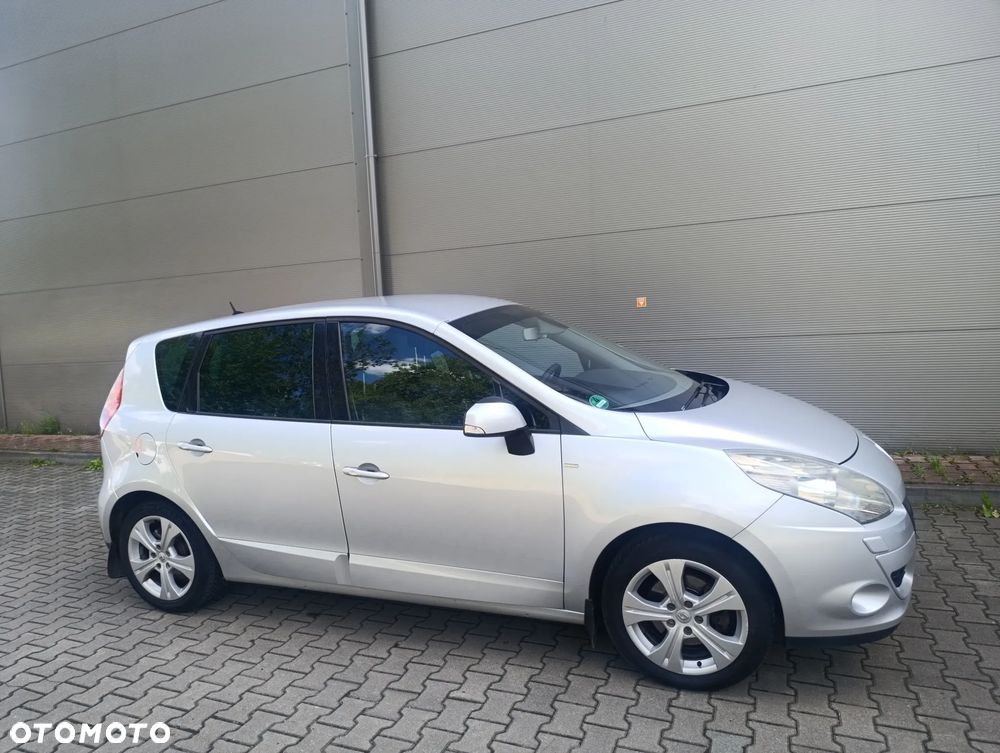 Renault Scenic 2.0 16V 140 CVT Luxe - 7