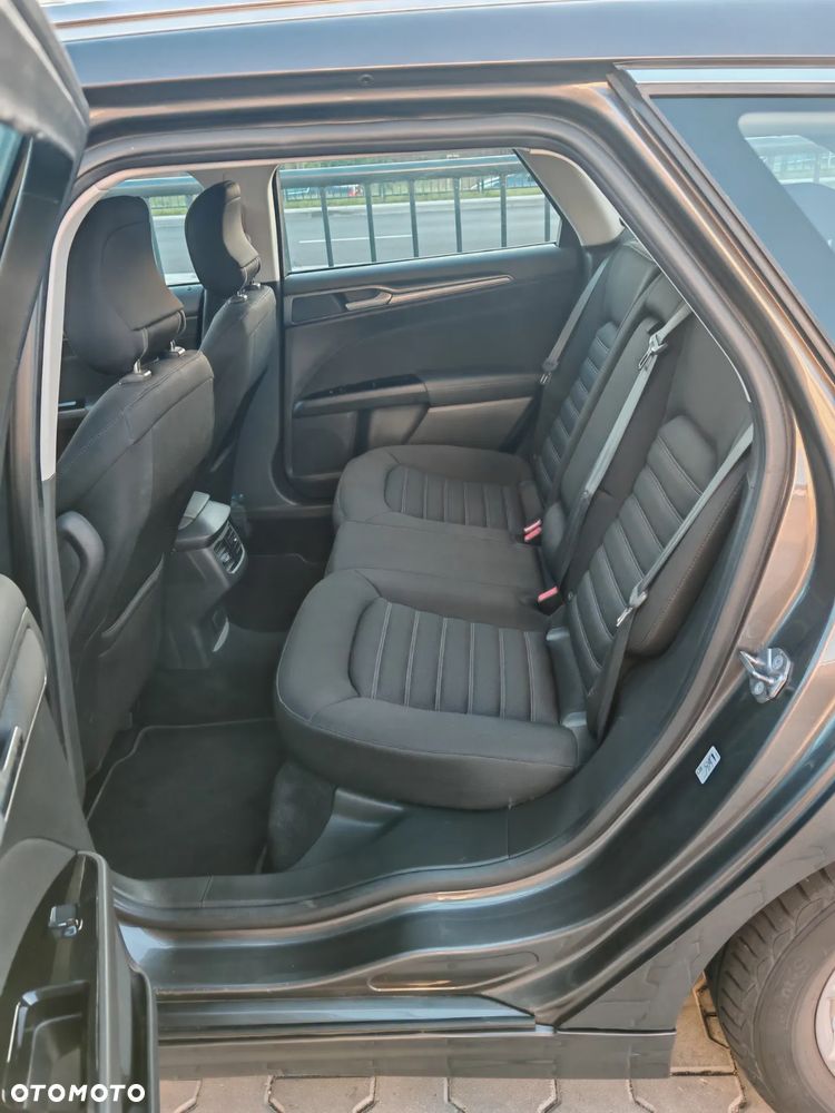 Ford Mondeo 1.6 TDCi Ambiente - 15