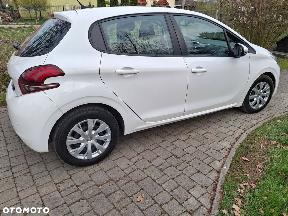 Peugeot 208 1.2 PureTech Allure - 3