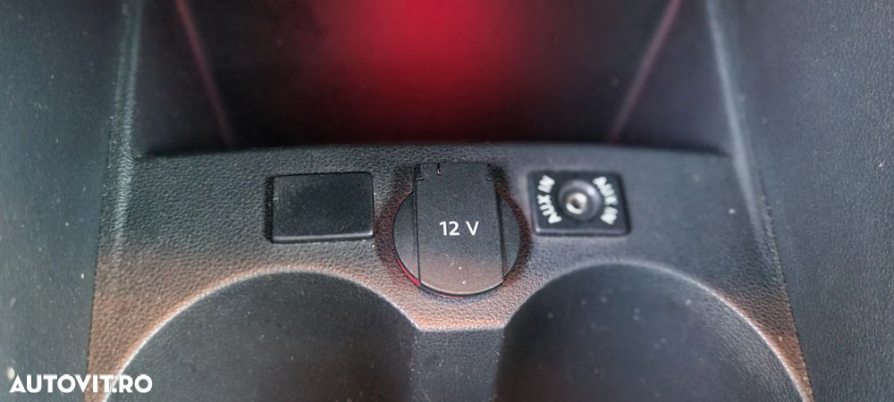 Volkswagen Polo 1.6 TDI Blue Motion Team - 11