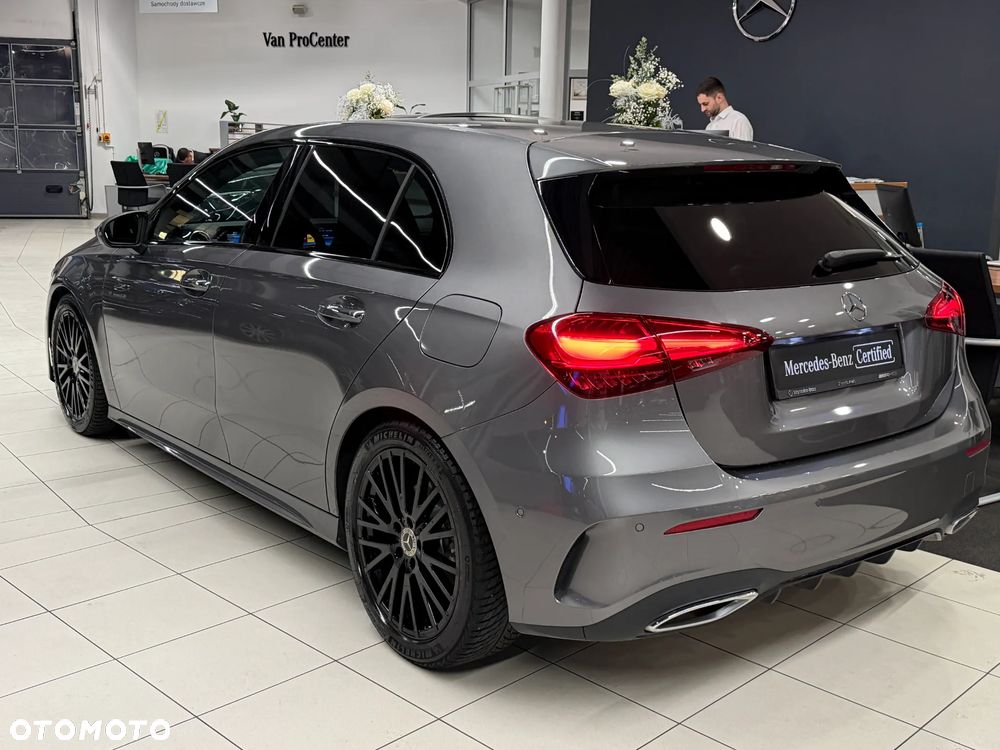 Mercedes-Benz Klasa A 220 4-Matic AMG Line 7G-DCT - 9