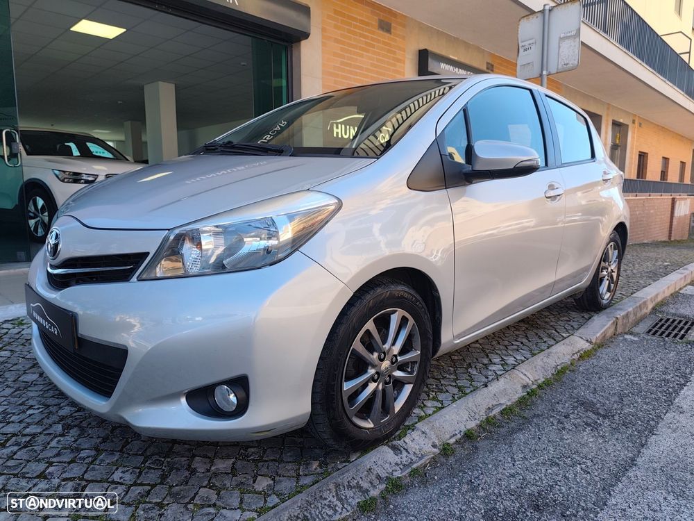 Toyota Yaris 1.0 VVT-i Comfort +PS Style +P.Techno - 10