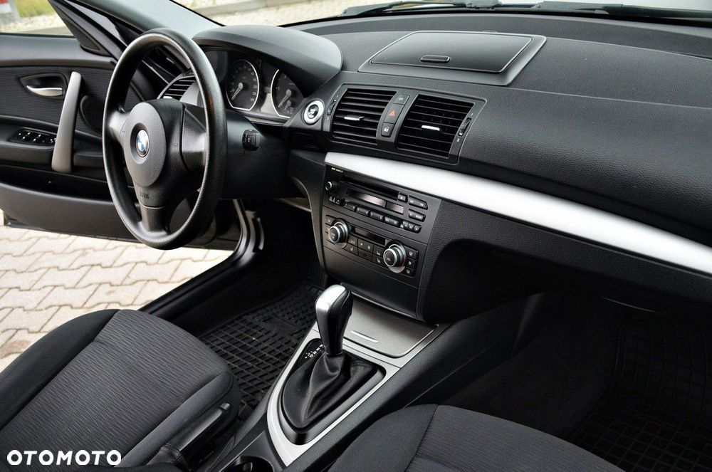 BMW Seria 1 - 17