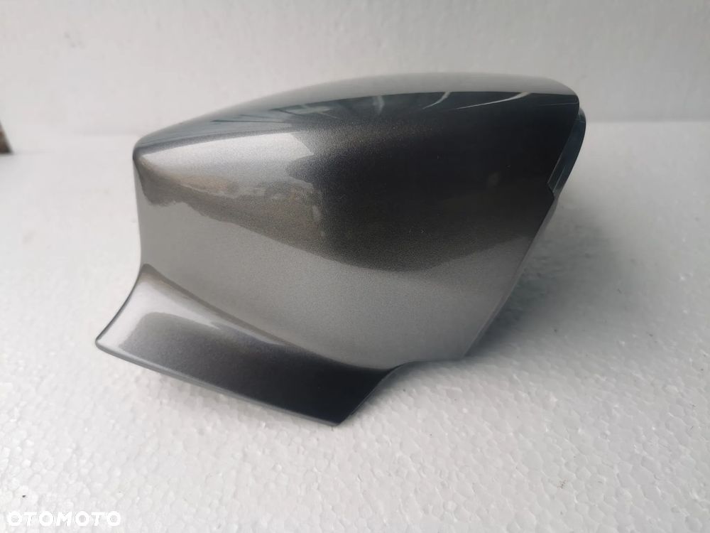 Seat Ateca Obudowa lusterka prawa LF7C - 2
