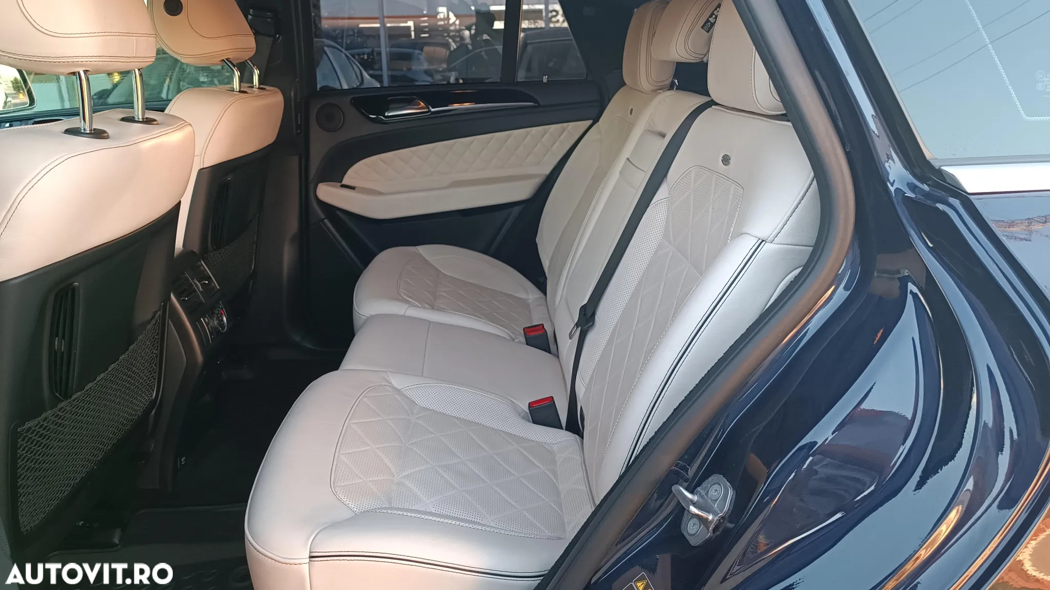 Mercedes-Benz GLE 350 d 4MATIC - 27