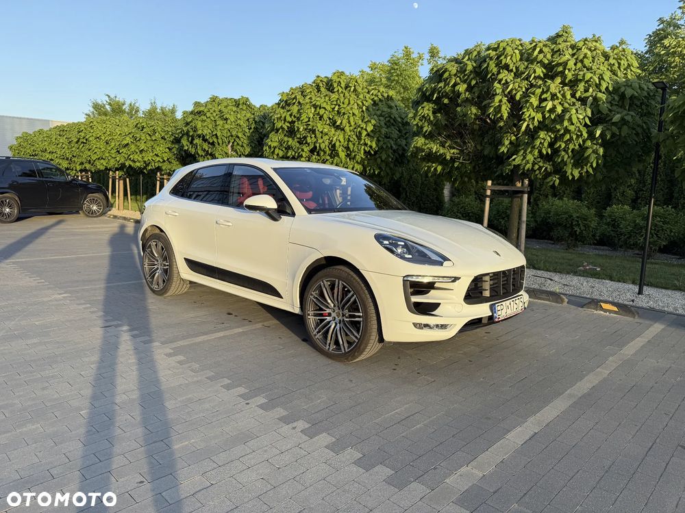 Porsche Macan GTS - 4