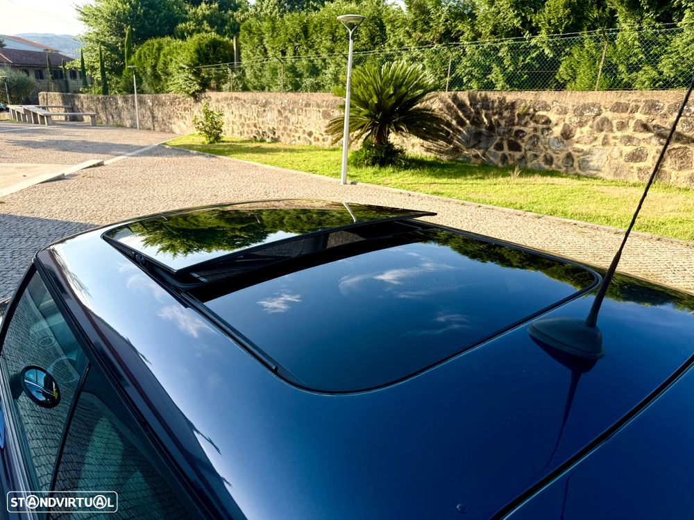 MINI 3 Portas One 1.6 Parklane - 14