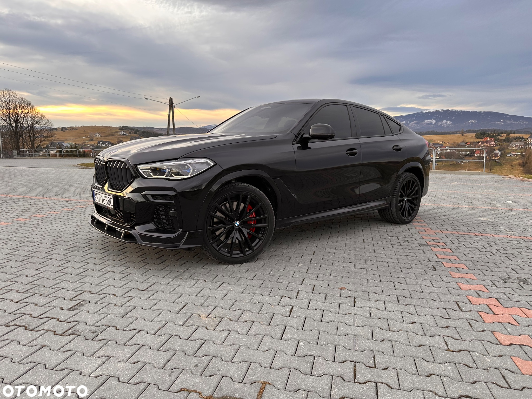BMW X6 M50i - 21