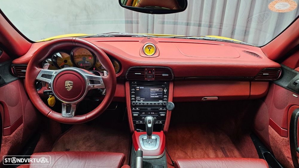 Porsche 911 (997) Turbo PDK - 12
