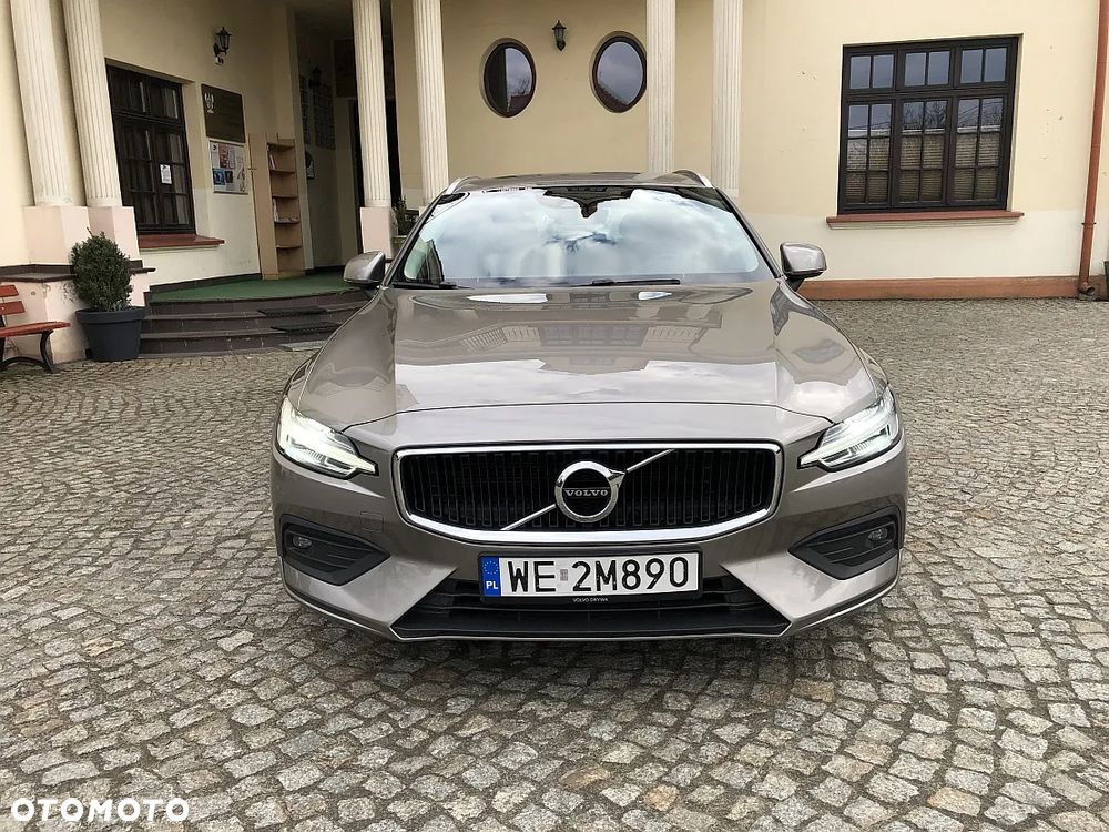 Volvo V60 B4 D Momentum Pro - 2