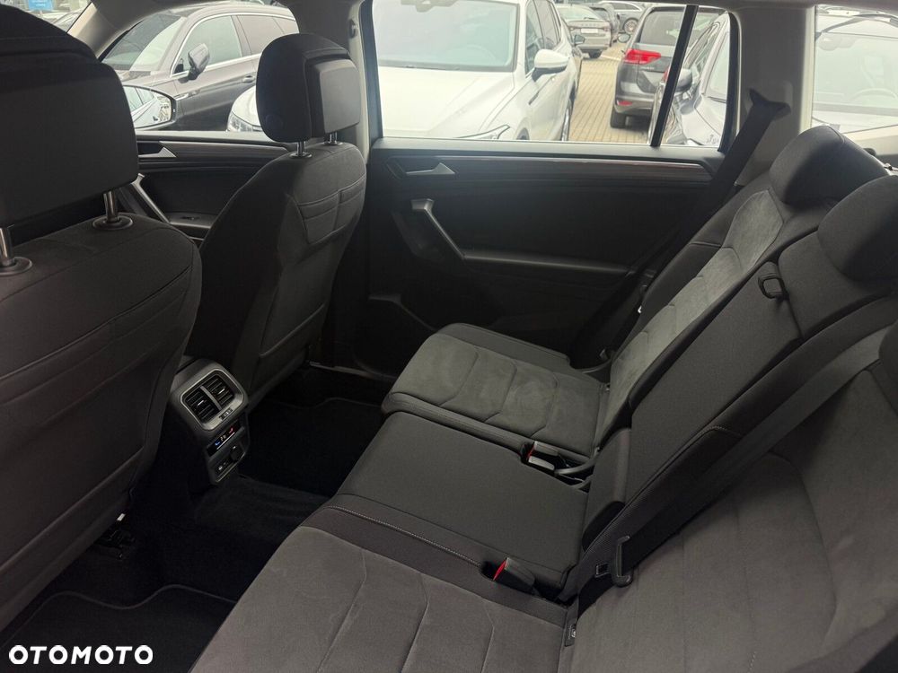 Volkswagen Tiguan Allspace - 14