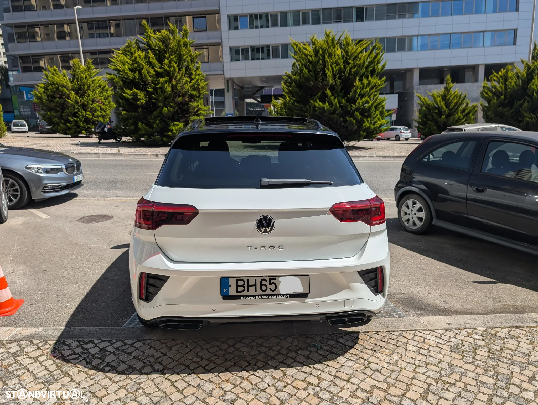 VW T-Roc 1.5 TSI R-Line DSG - 7