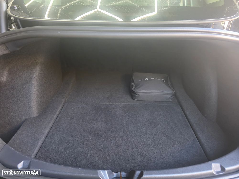 Tesla Model 3 Tração Traseira - 26