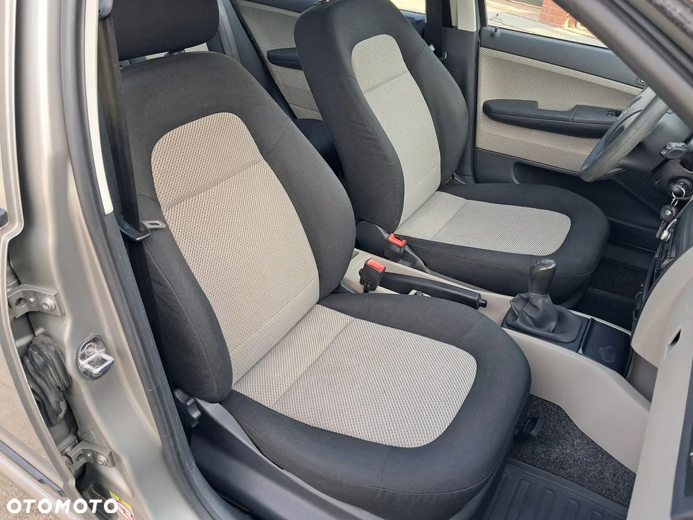 Skoda Fabia 1.2 12V Elegance - 6