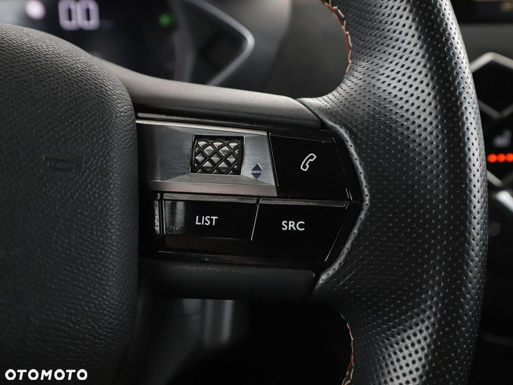 DS Automobiles DS 3 Crossback 1.2 PureTech Performance Line - 29