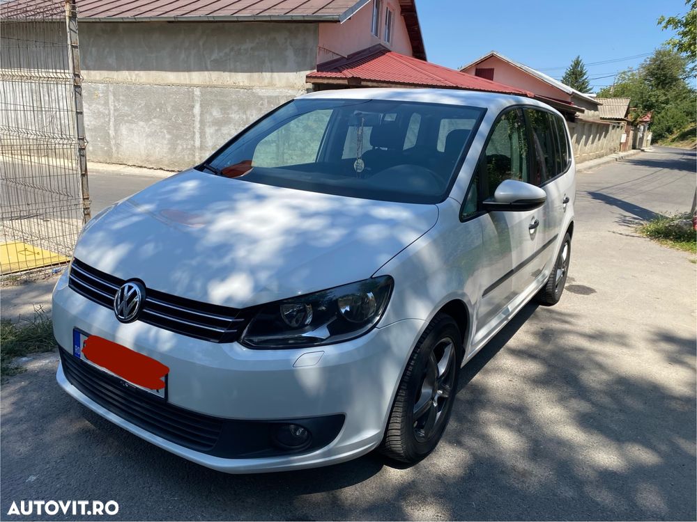 Volkswagen Touran 1.6 TDI Highline - 1
