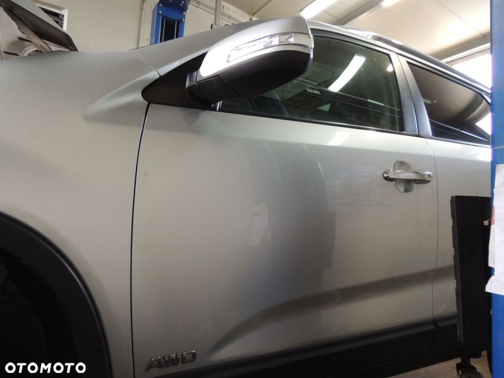 Drzwi lewy przód KIA Sorento II '10 - 1