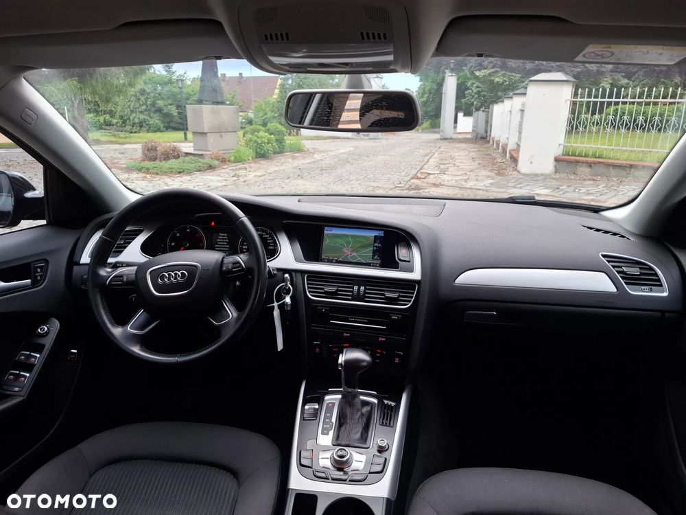 Audi A4 Avant 2.0 TDI DPF clean diesel multitronic Ambition - 12