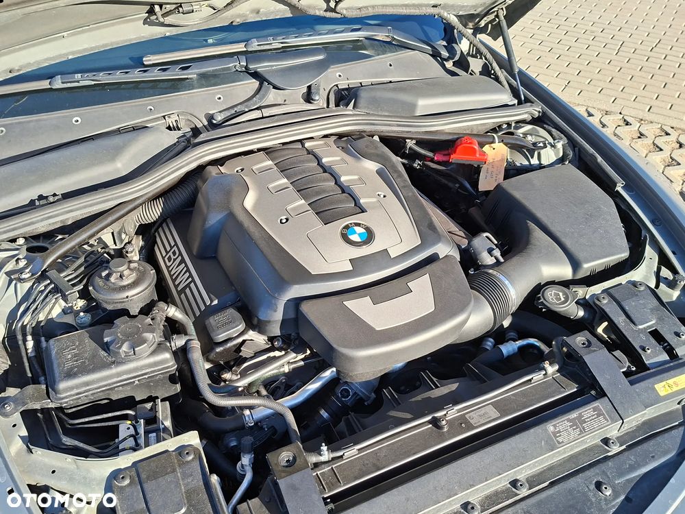BMW Seria 6 - 12