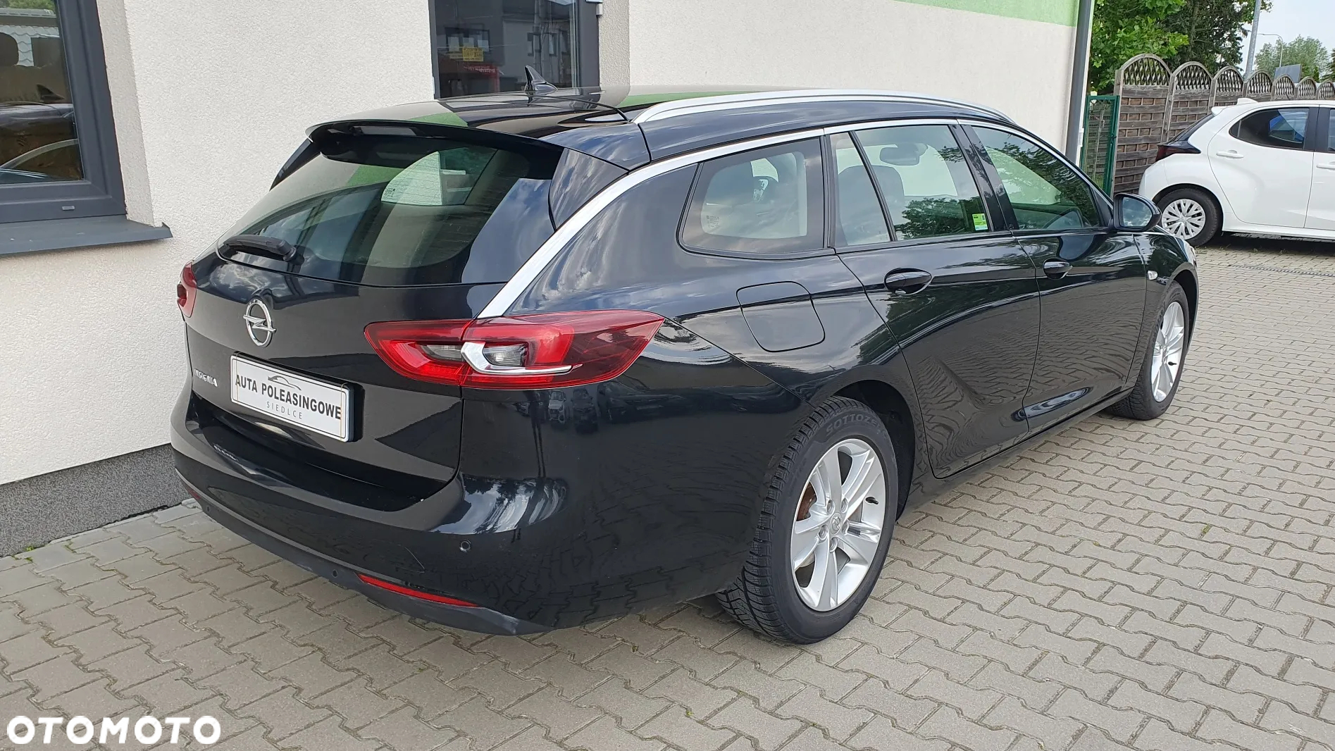 Opel Insignia 1.5 T Innovation S&S - 10