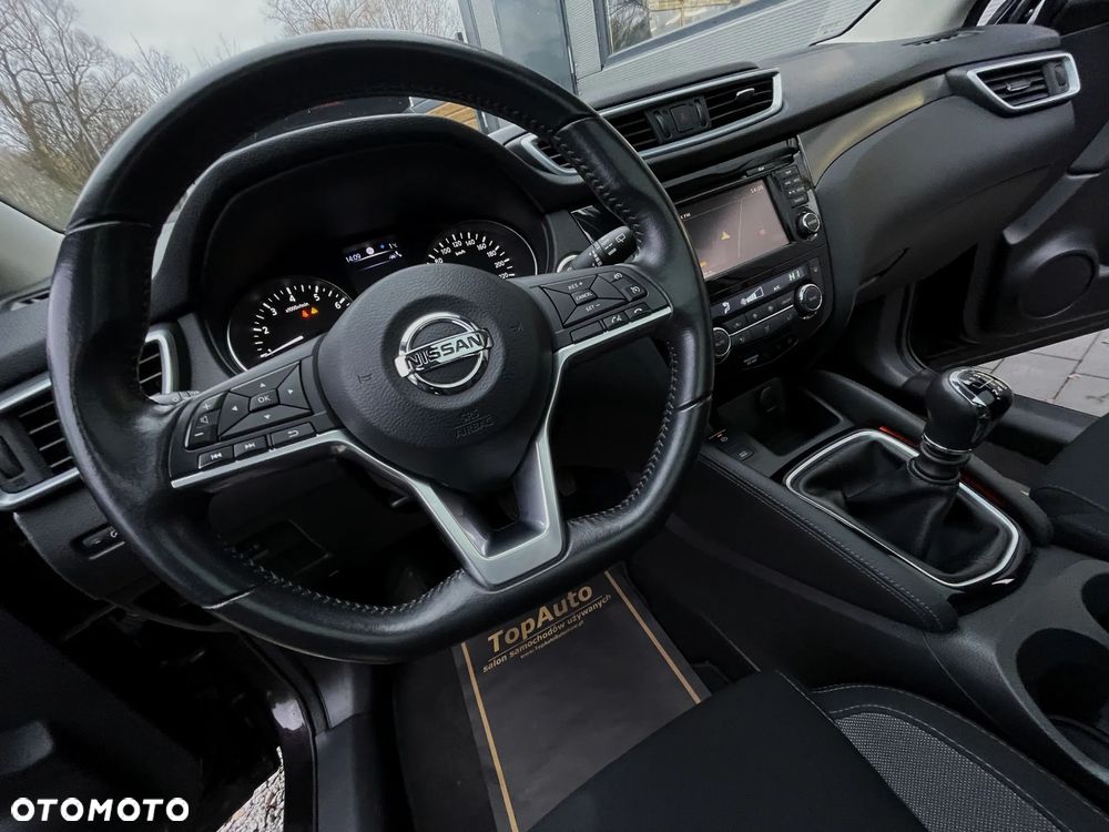Nissan Qashqai 1.2 DIG-T N-Connecta EU6 - 29