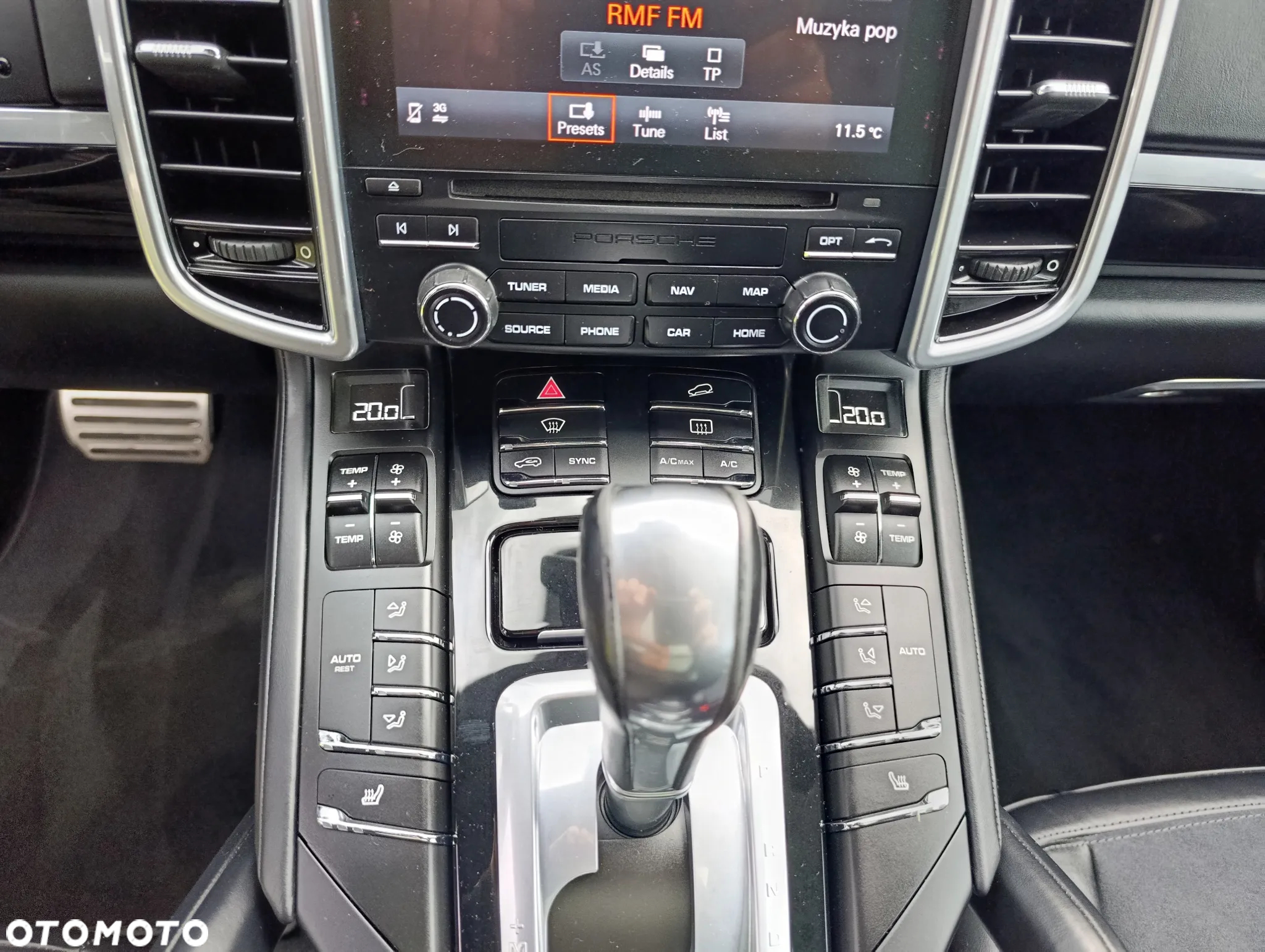 Porsche Cayenne S Diesel Platinum Edition - 22