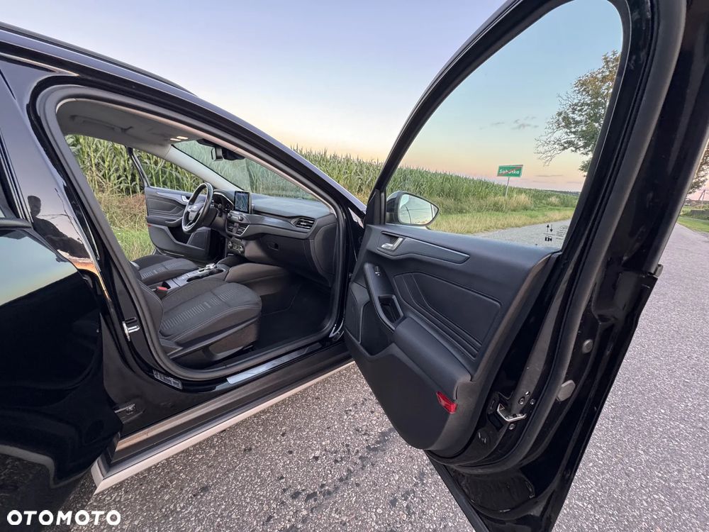 Ford Focus 2.0 EcoBlue Active Business - 20