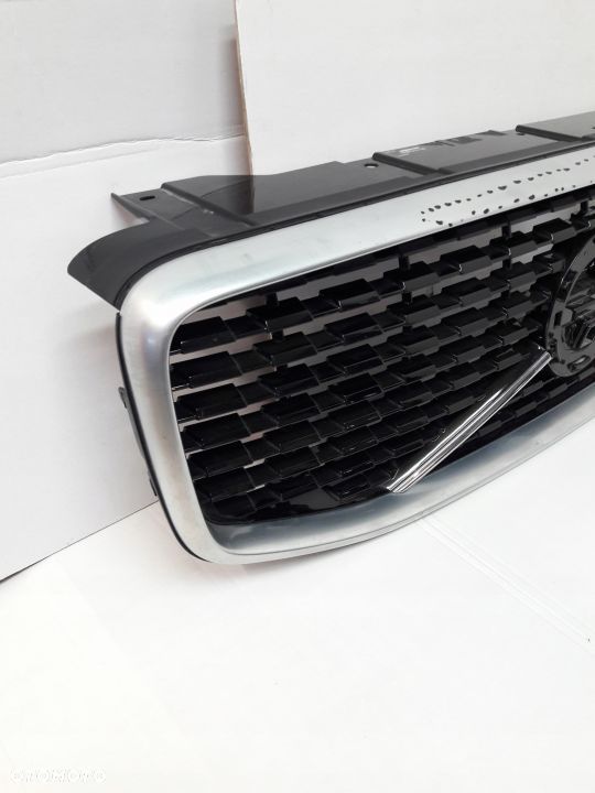 Volvo XC60 II 2 R-Design grill atrapa - 3