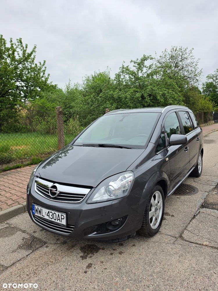 Opel Zafira 1.7 CDTI Cosmo - 1