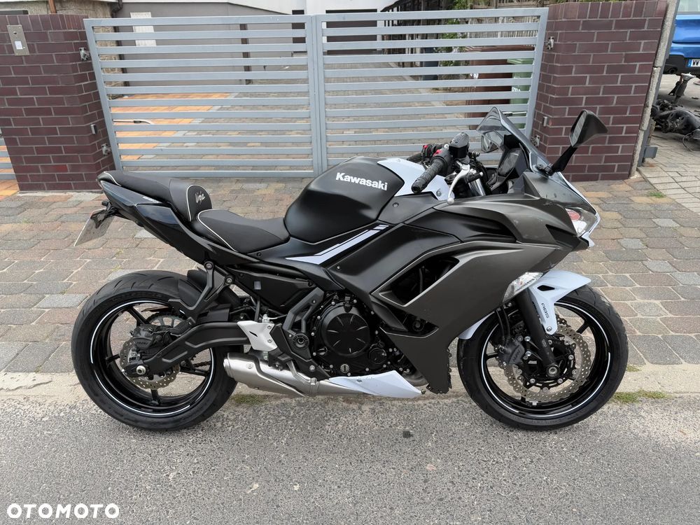 Kawasaki Ninja - 7