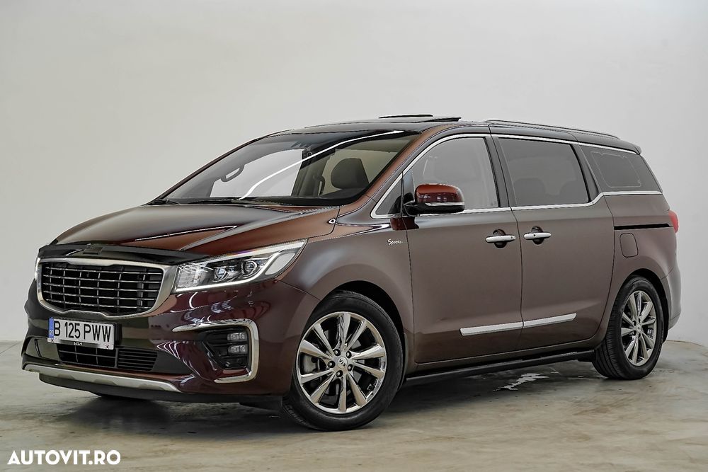 Kia Carnival - 4