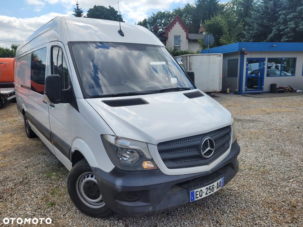 Mercedes-Benz Sprinter - 5