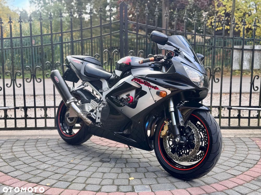 Honda CBR - 1