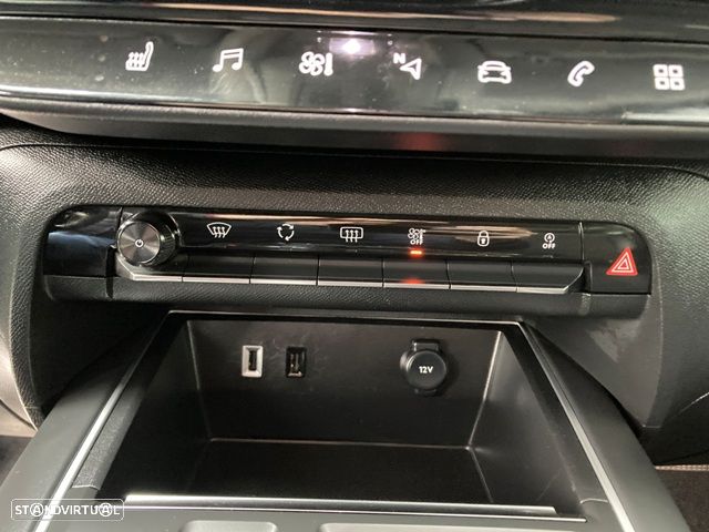 Citroën C5 Aircross 1.2 PureTech Shine EAT8 - 30