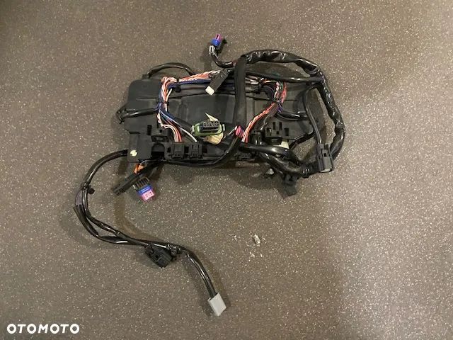 INSTALACJA WIĄZKA PRZEWODÓW HARLEY ELECTRA STREET GLIDE 14-  LICZNIKA ZEGARÓW - 4