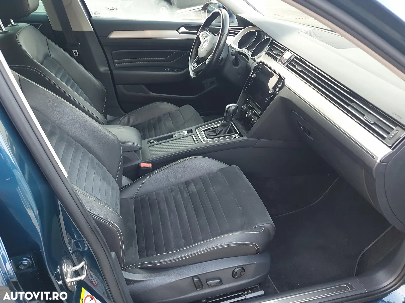 Volkswagen Passat Variant 2.0 BiTDI 4Mot DSG Highline - 8