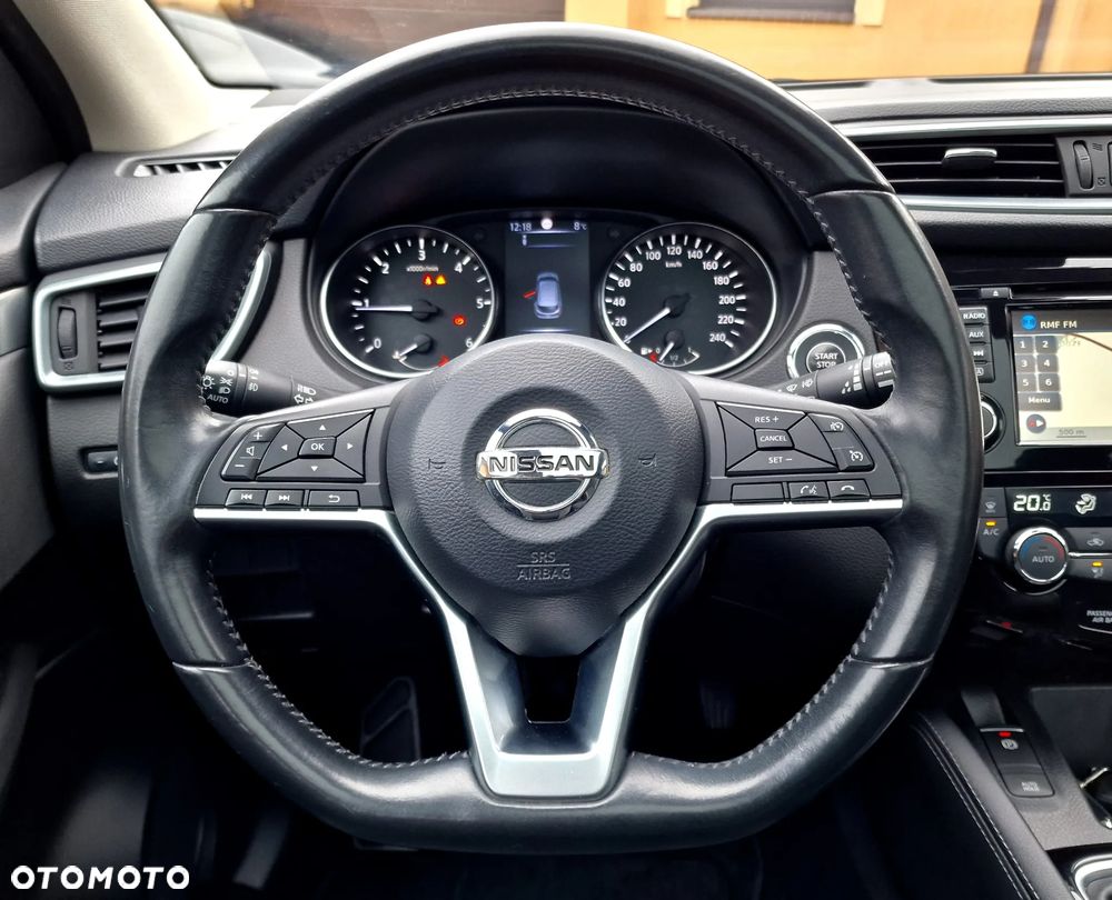 Nissan Qashqai 1.5 dCi N-Connecta - 24