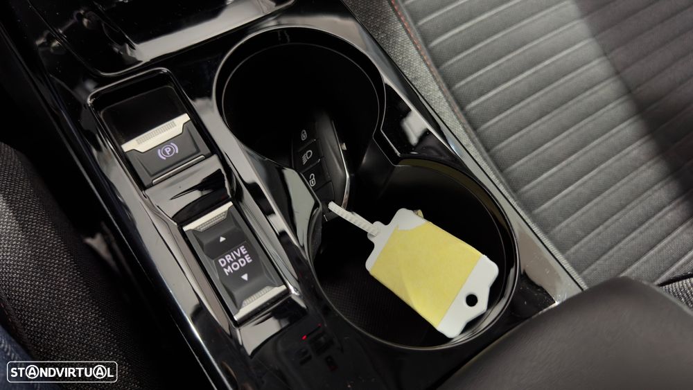Peugeot e-2008 Active - 37